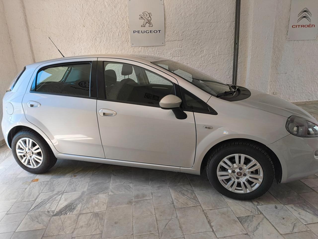 Fiat Punto 1.3 MJT II 75 CV 5 porte Lounge