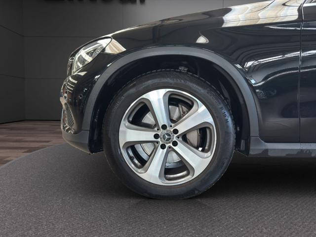 MERCEDES-BENZ GLC 220 d 4Matic Sport