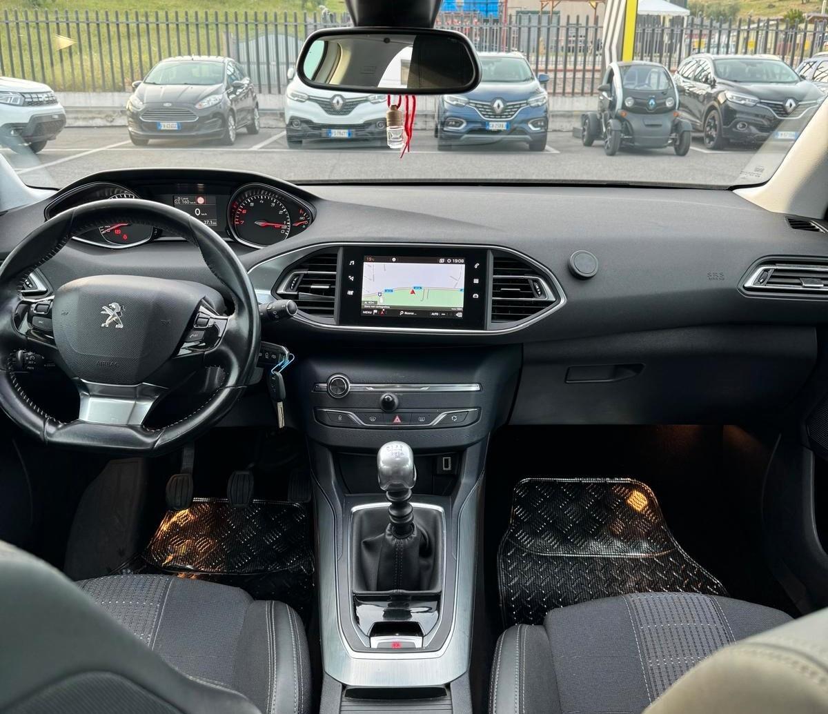 Peugeot 308 PureTech Turbo 130 S&S Allure