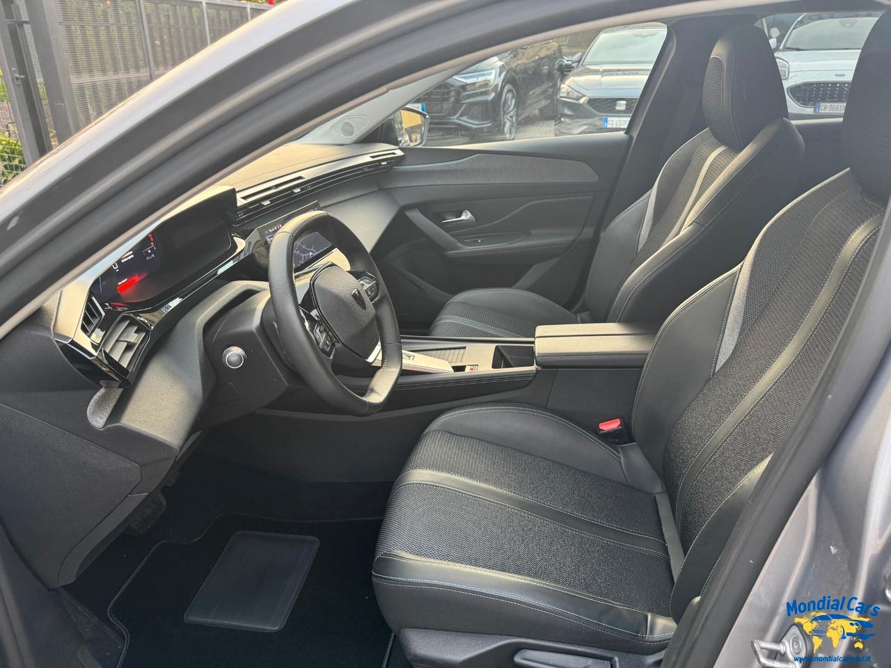 Peugeot 308 BlueHDi 130 S&S EAT8 SW Allure