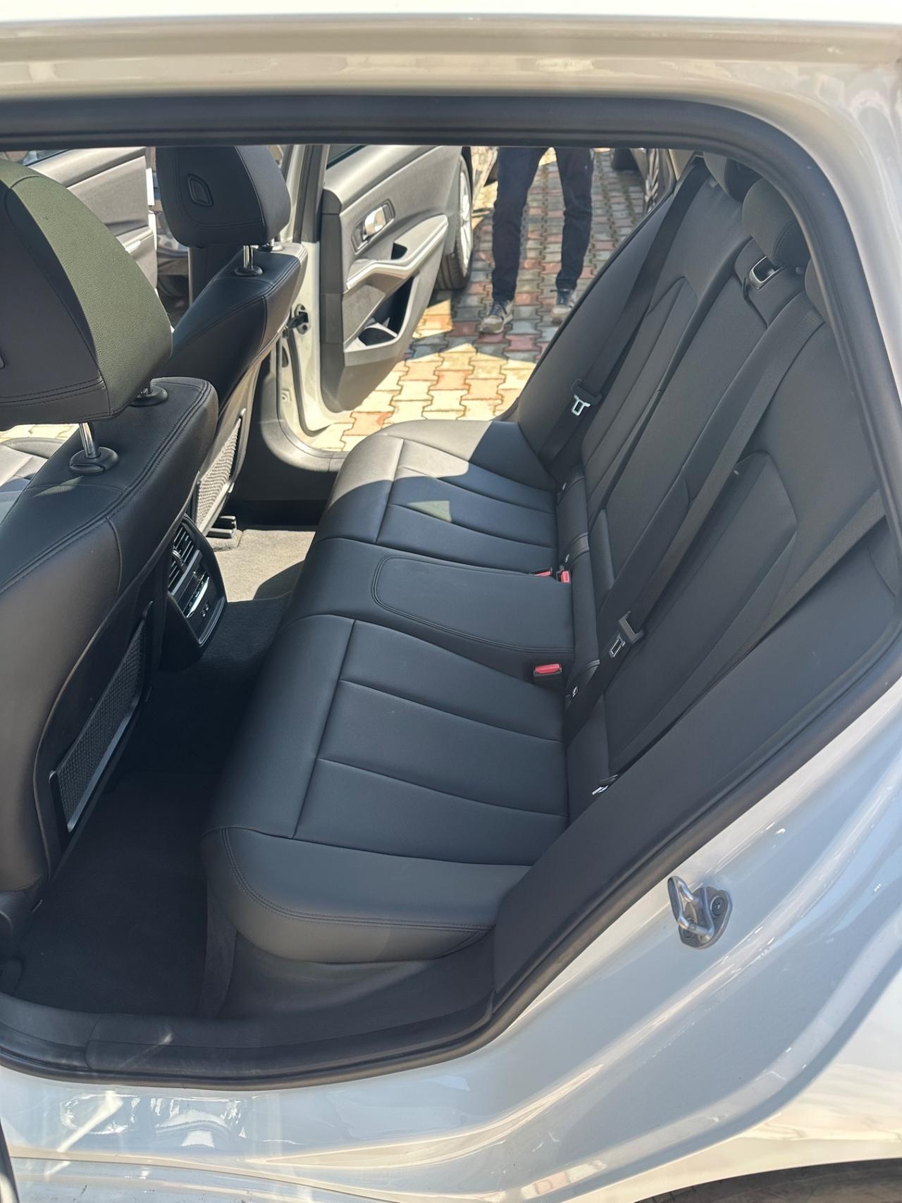 Bmw 318 318d 48V Touring Business Advantage