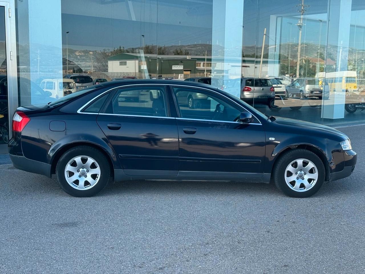 Audi A4 1.9 TDI/130 CV cat