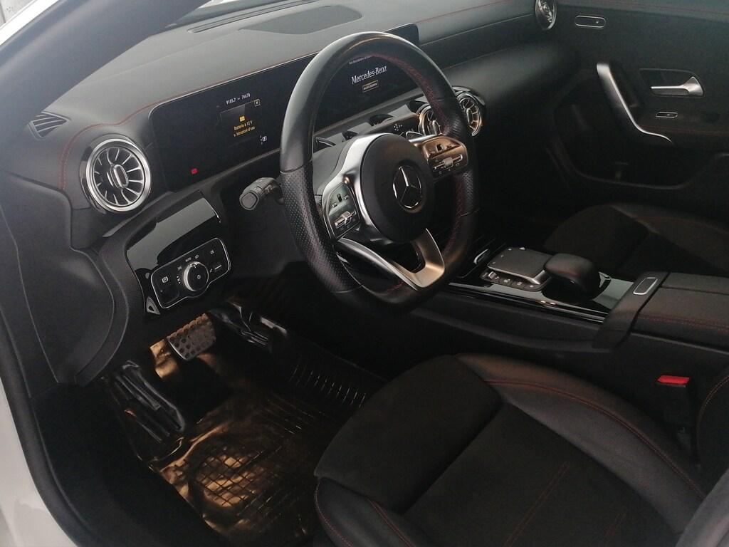 Mercedes CLA Shooting Brake 180 Premium 7G-DCT