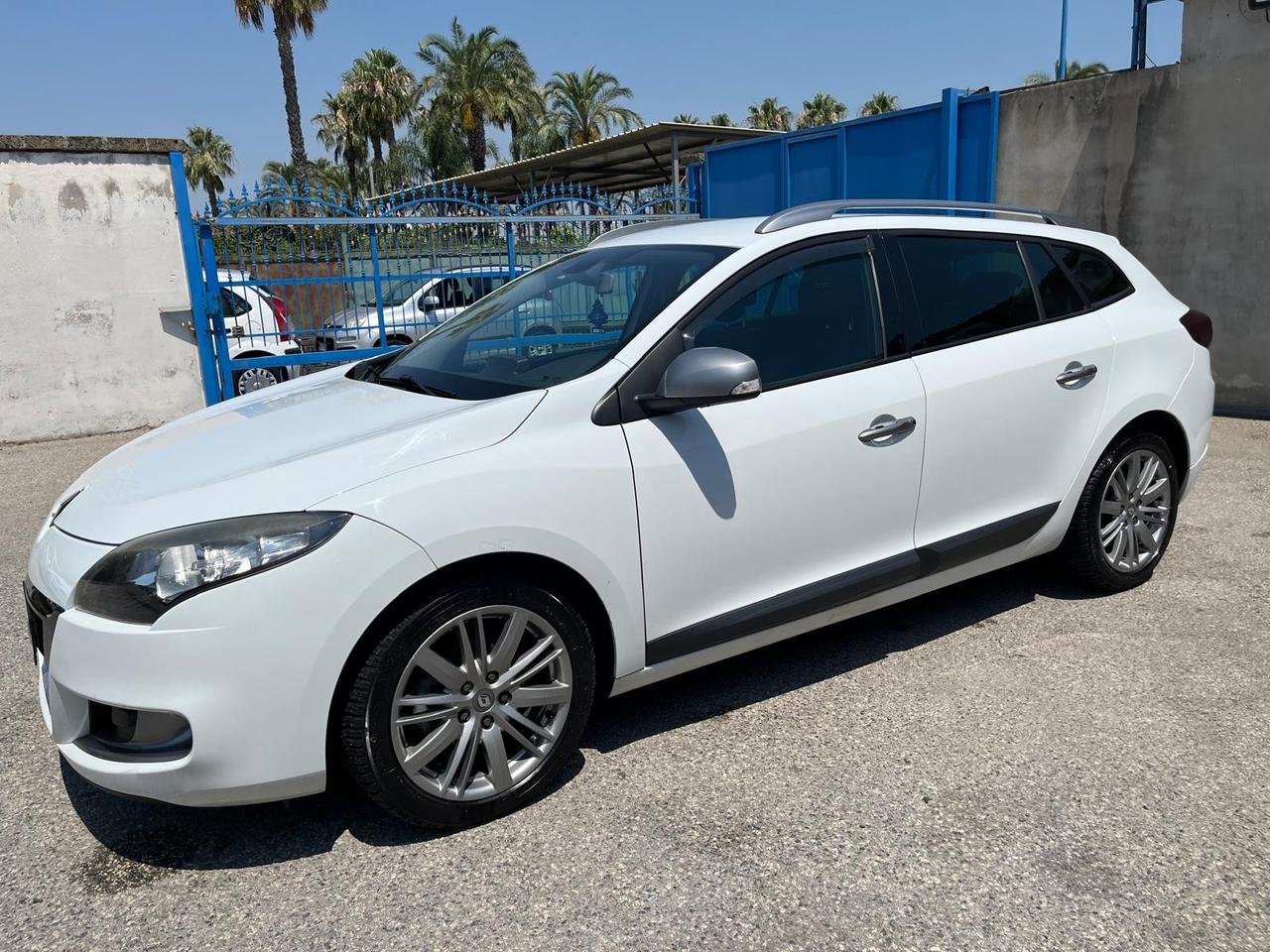 Renault megane sportour “ gtline” 1.5 dci-2012