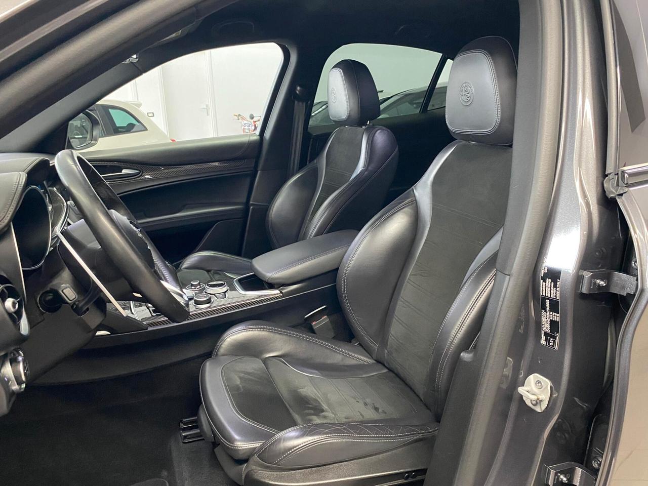Alfa Romeo Stelvio 2.2 Turbodiesel 210 CV AT8 Q4 Veloce Tì