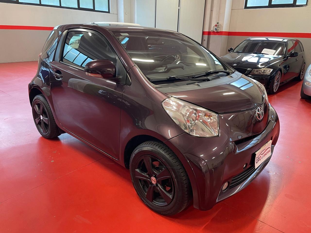 Toyota iQ 1.0