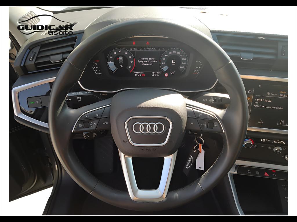 AUDI Q3 2 serie - Q3 35 TFSI Business Advanced