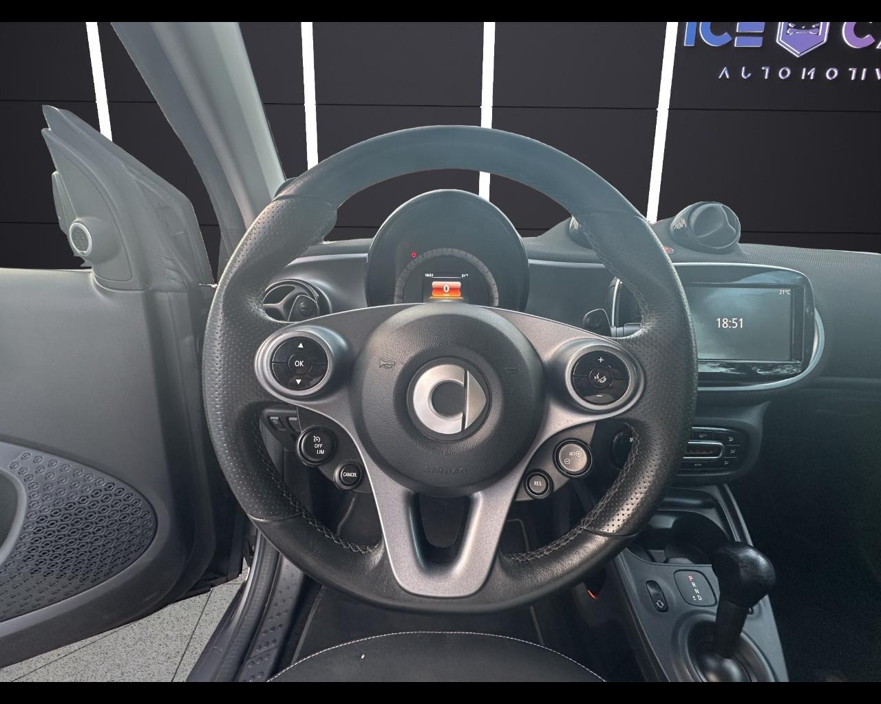 SMART fortwo 3ªs.(C/A453) - fortwo 90 0.9 Turbo twinamic Superpassion SPORT LED NAVI