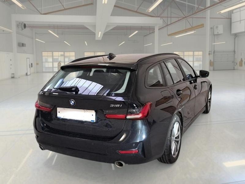 BMW 318 Business Advantage Touring auto