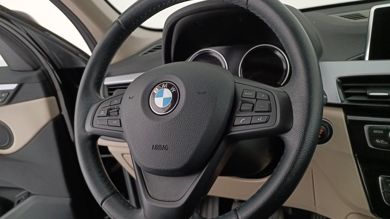 BMW X1 F48 2019 - X1 sdrive18i Advantage 136cv