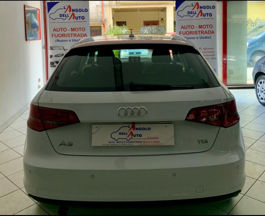 Audi A3 SPB 1.6 TDI clean diesel Ambition