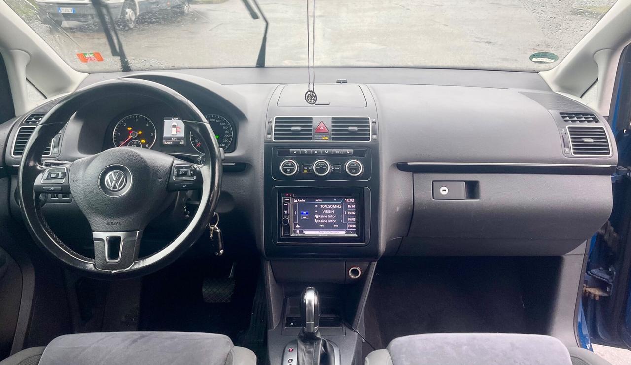 Volkswagen Touran 2.0 TDI 140 CV DSG Highline