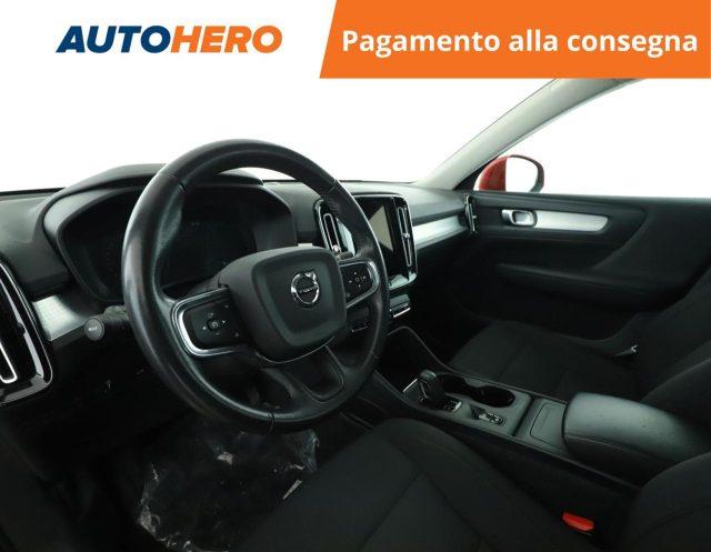 VOLVO XC40 B4 AWD Geartronic Momentum