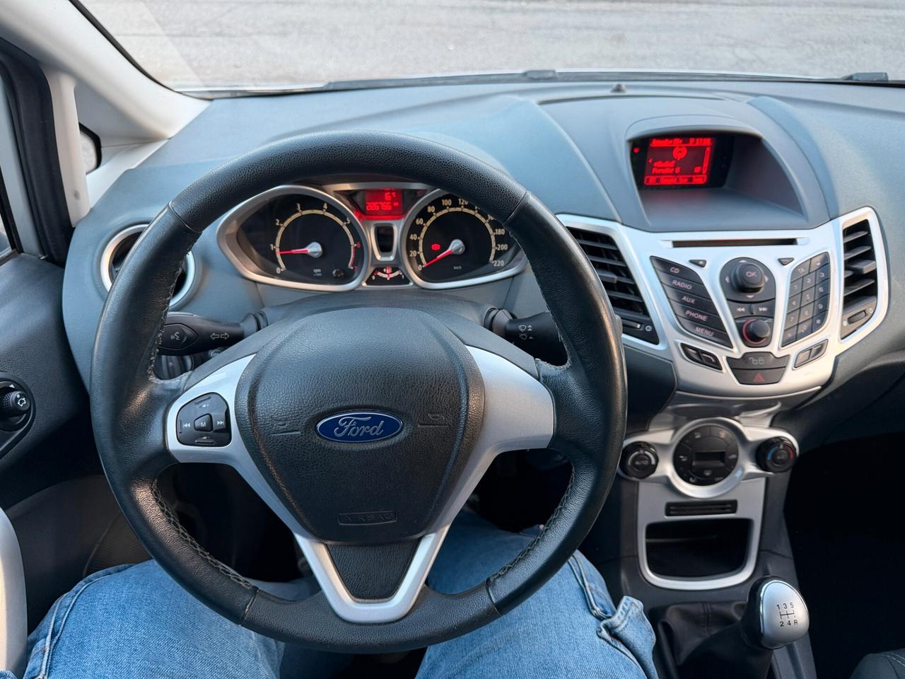 Ford Fiesta 1.4 5 porte Bz.- GPL Titanium