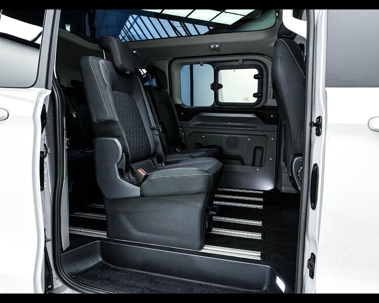 FORD Tourneo Custom 2ªs - Tourneo Custom 320 2.0 EcoBlue 170CV au