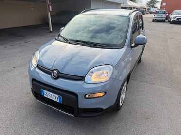 Fiat Panda 1.0 FireFly S&S Hybrid adatta a neopatentati
