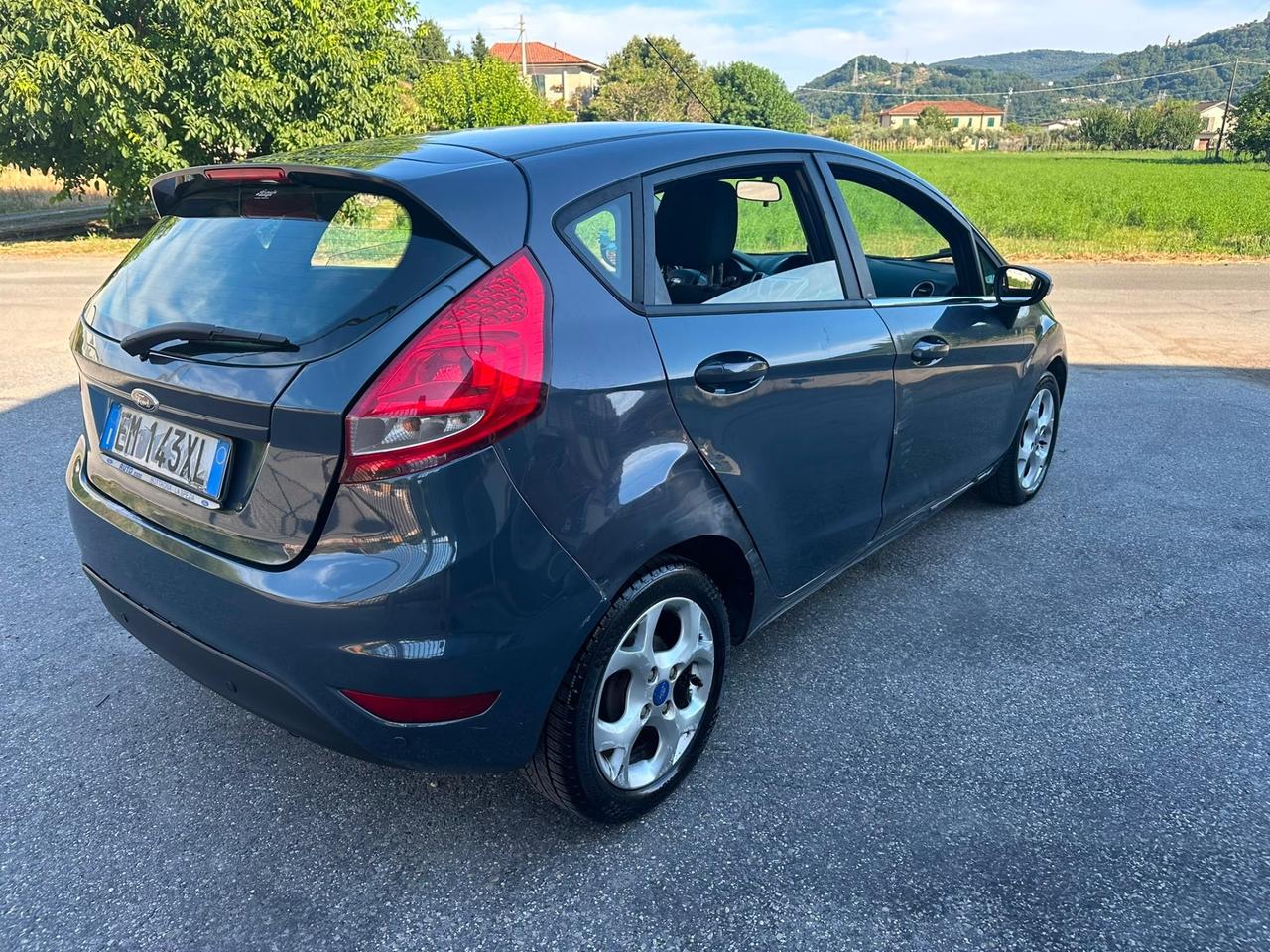 Ford Fiesta 1.4 5 porte Bz.- GPL Titanium