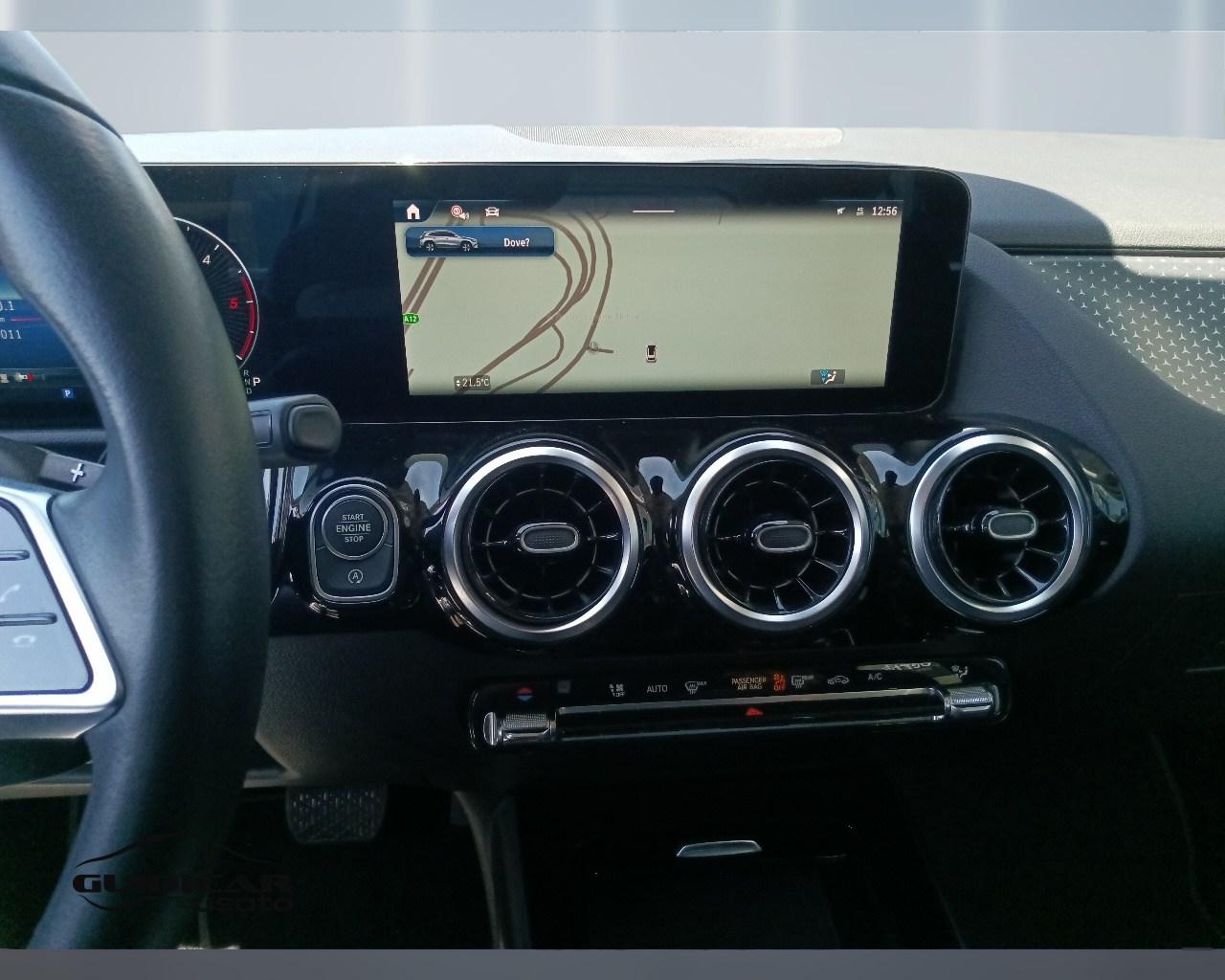 Mercedes-Benz GLA-H247 2023 - GLA 180 d Progressive Advanced auto