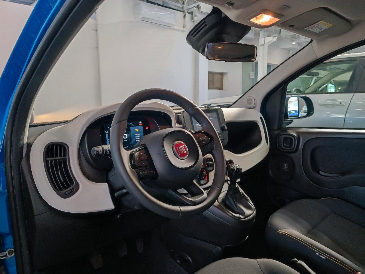 Fiat Pandina Pandina III 2024 Cross 1.0 firefly hybrid s