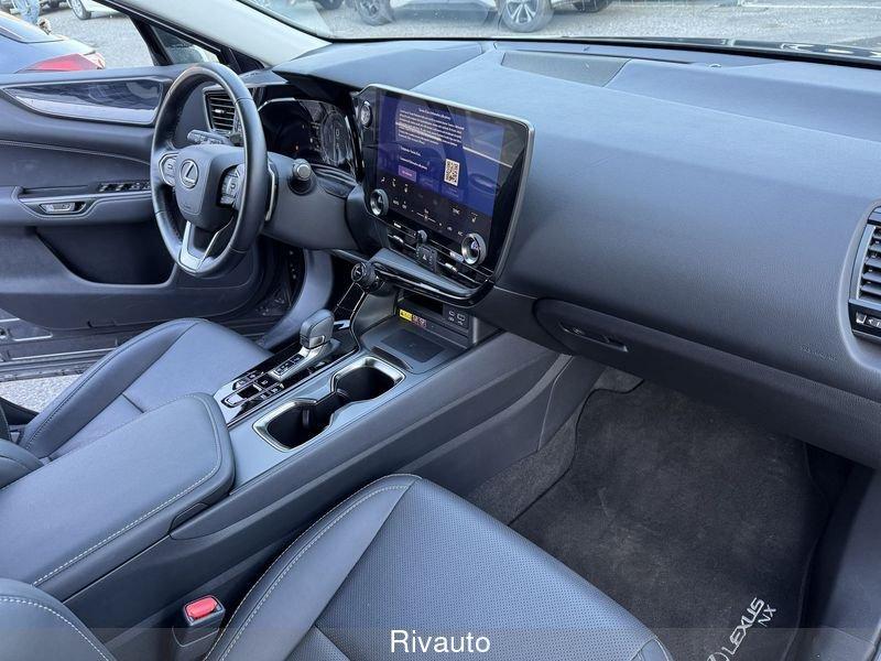 Lexus NX NX Plug-in 4WD Premium +