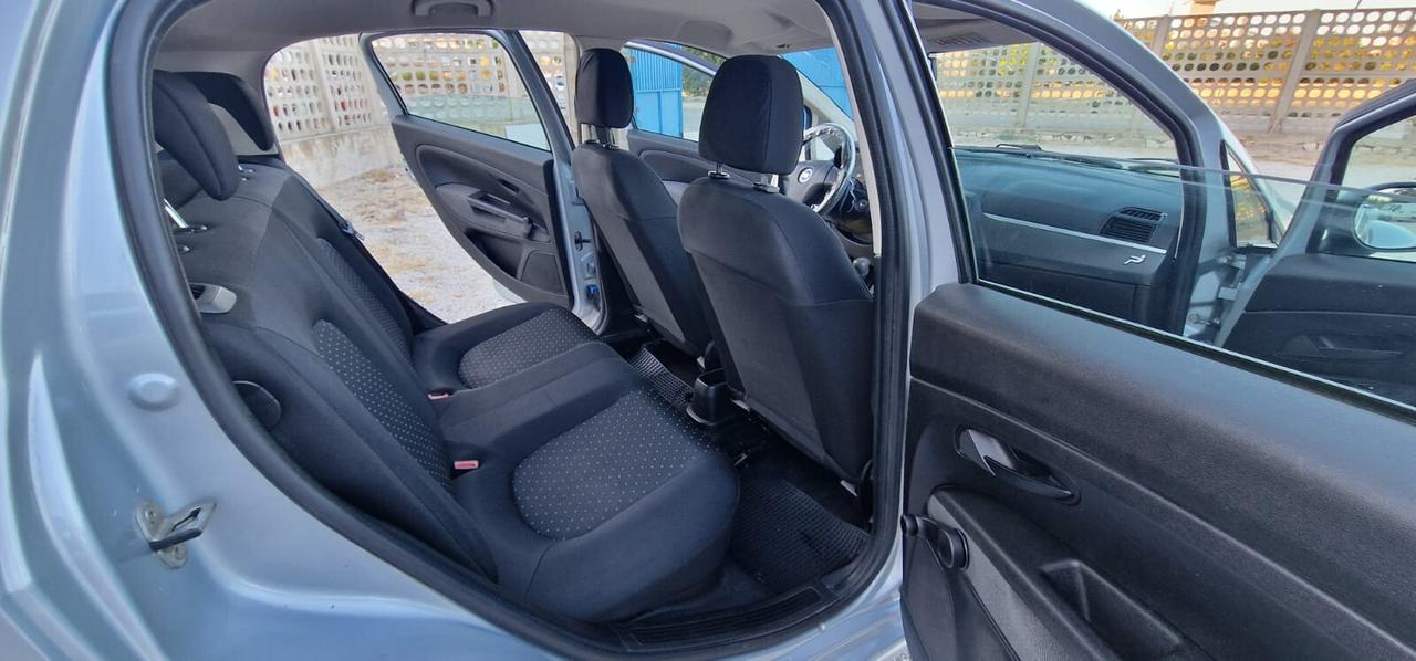 Fiat Grande Punto 1.3 MJT 75 CV 5 porte Dynamic