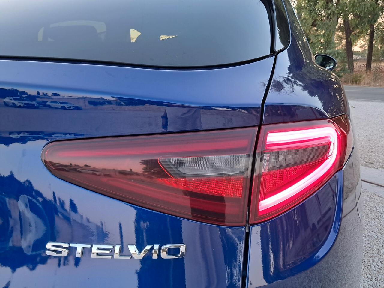 NEW Alfa R. Stelvio 190 CV AT8 Q4 SUPER *LED-PELLE-CERCHI''