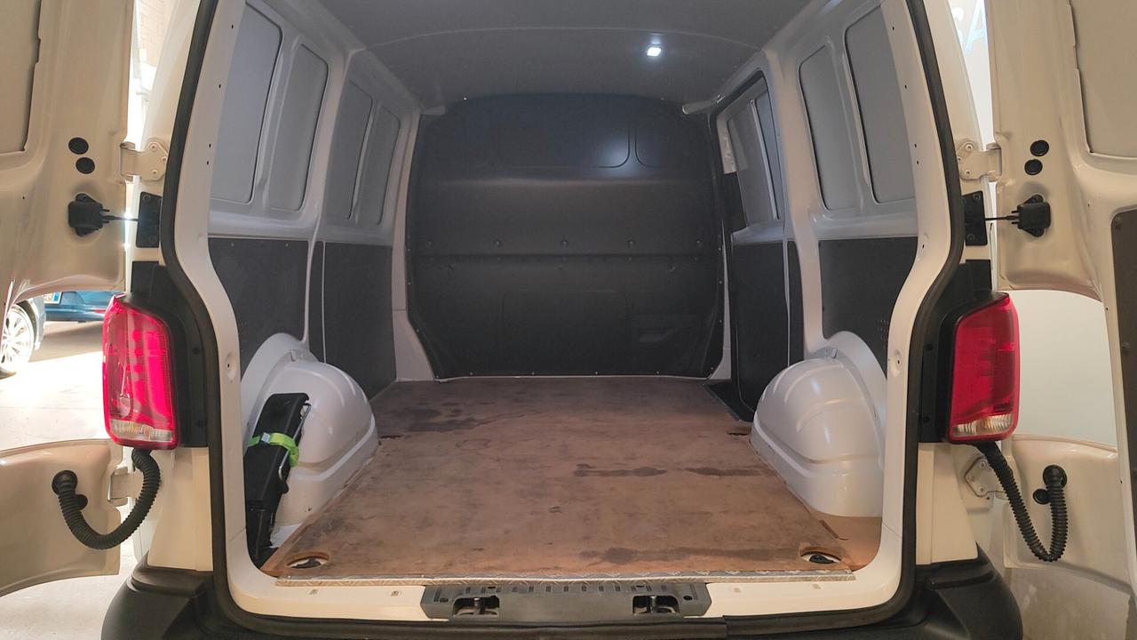 Volkswagen T6.1 Transporter 2.0 TDI 110CV PC Kombi AUTOCARRO 3 POSTI