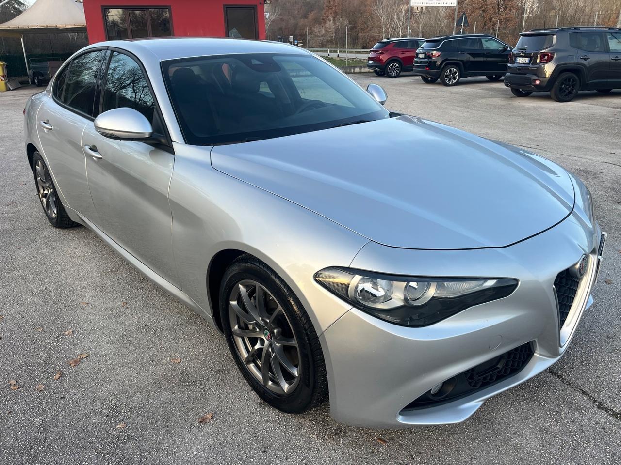 Alfa Romeo Giulia 2.2 Turbodiesel 150 CV AT8