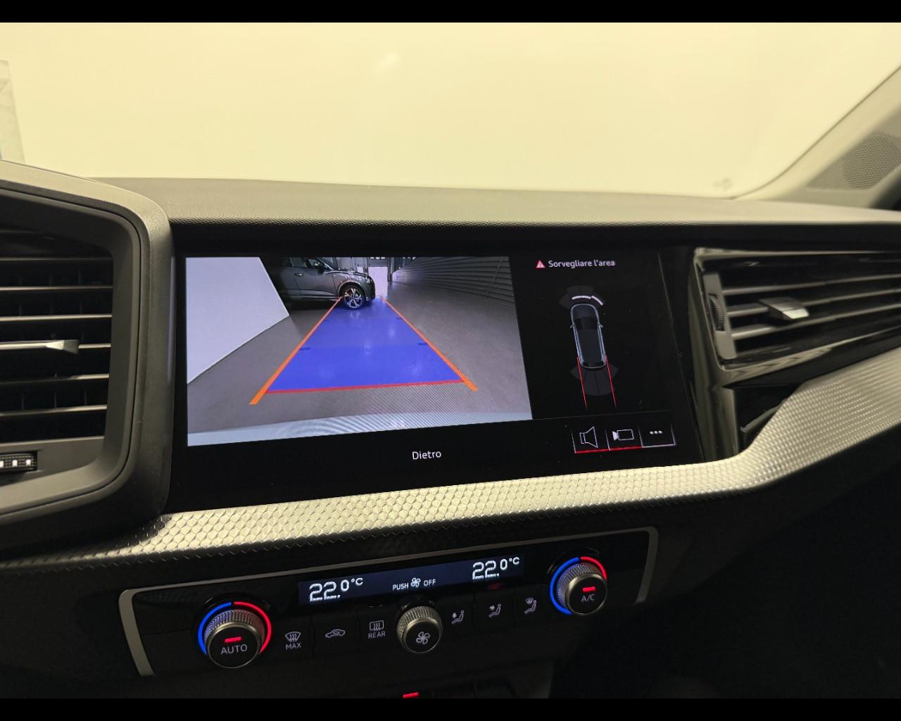 AUDI A1 ALLSTREET 30 TFSI BUSINESS