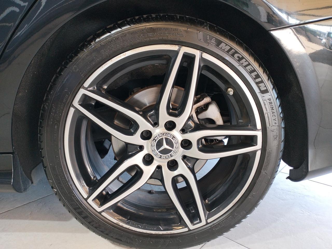 Mercedes-Benz CLA 200 d Premium auto FL