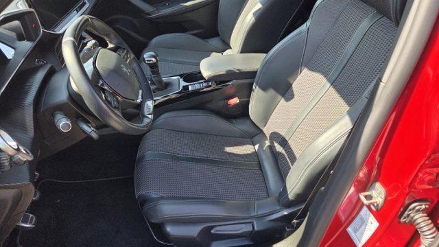 PEUGEOT 2008 BlueHDi 110 S&S GT PERMUTE OK NEOPATENTATI