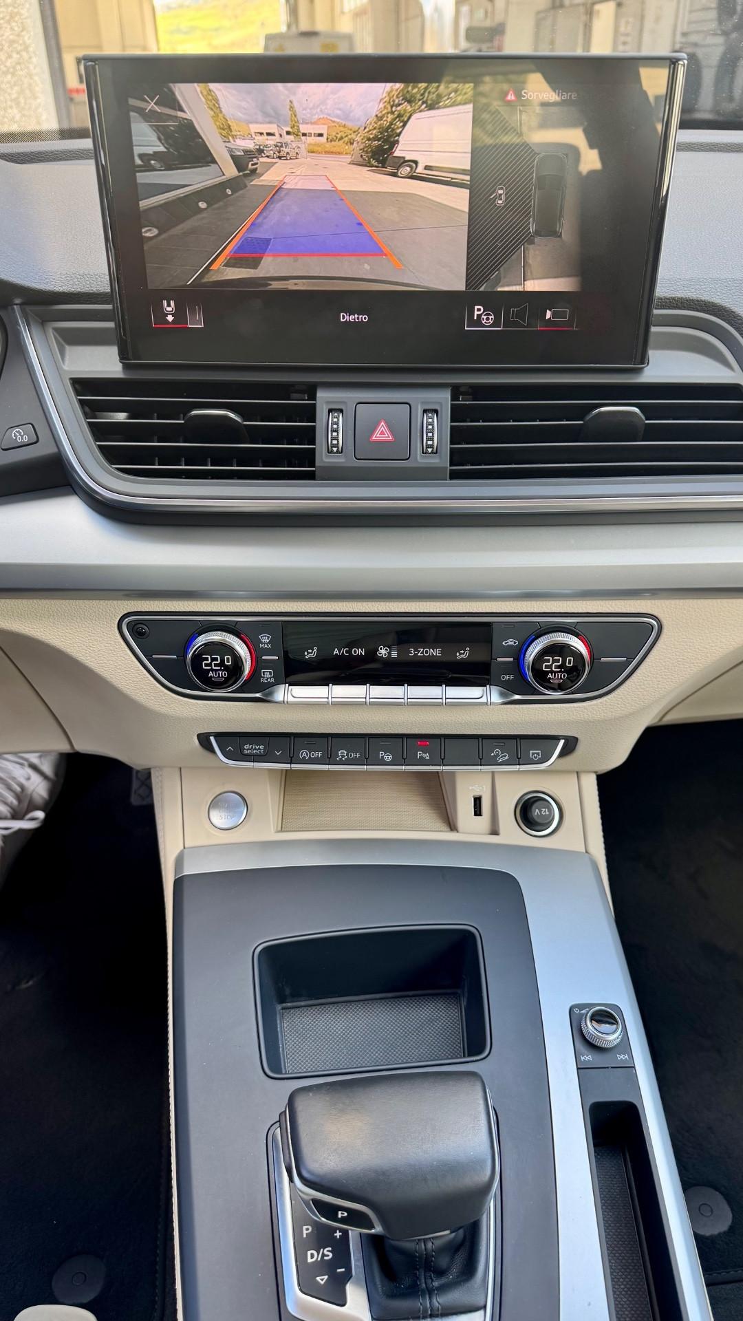 Audi Q5 35 TDI S tronic Business