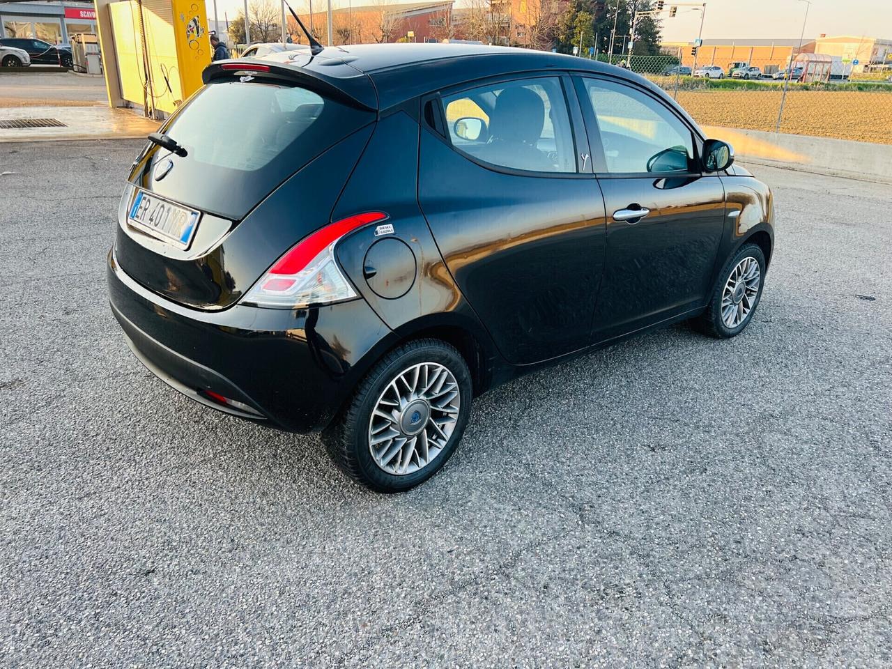 Lancia Ypsilon 1.3 MJT 16V 95 CV 5 porte S&S Platinum