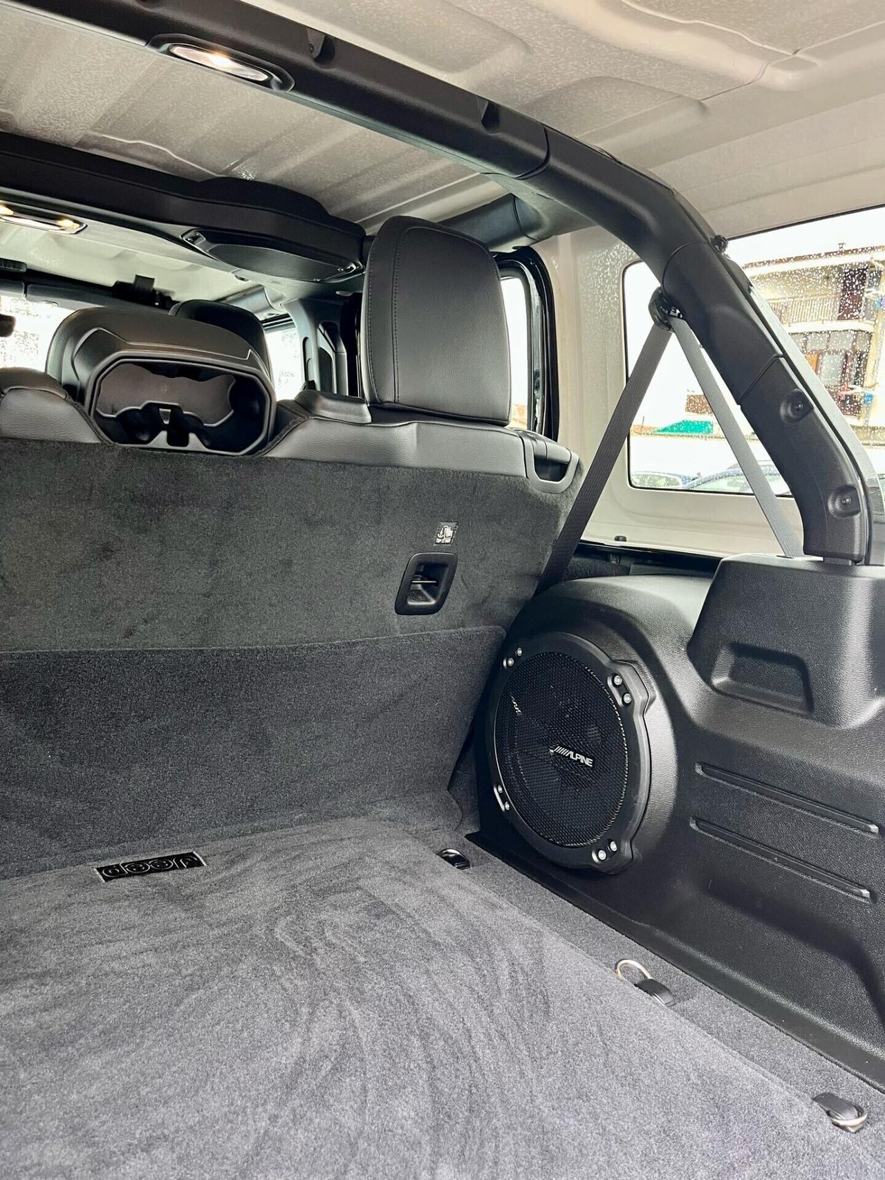 Jeep Wrangler 2.2 Mjt II Sahara