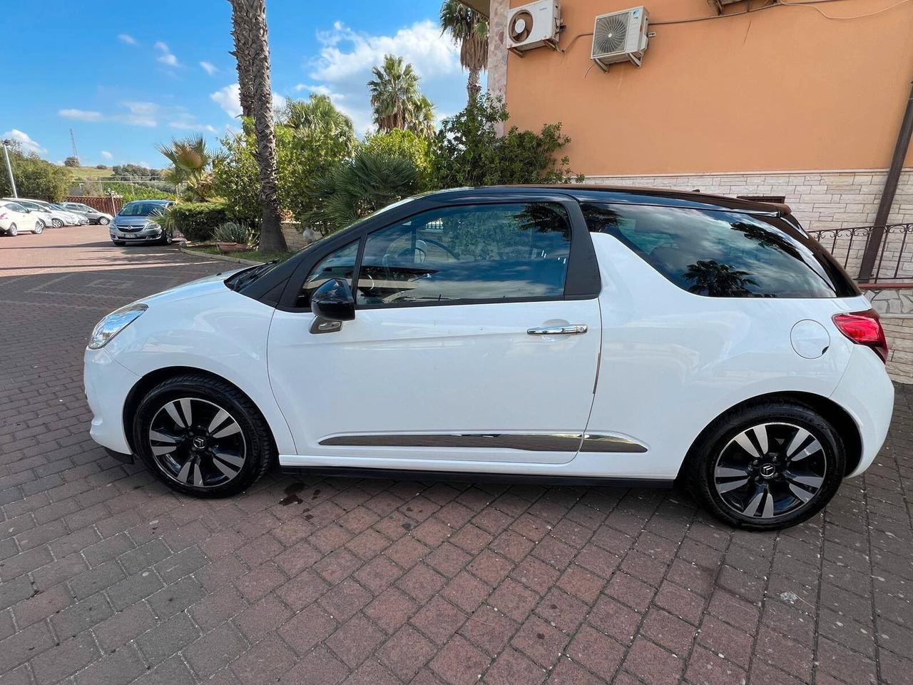 Ds DS3 3 1.2 VTi 82 Just Black