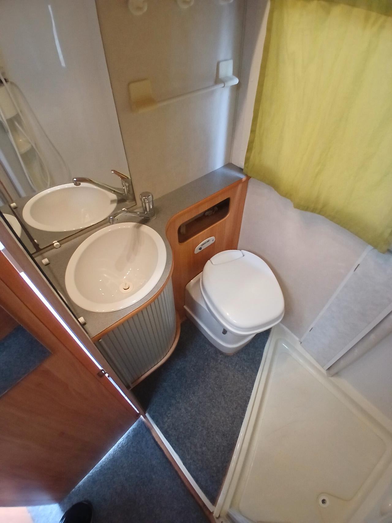 Adria CORAL 670 DK