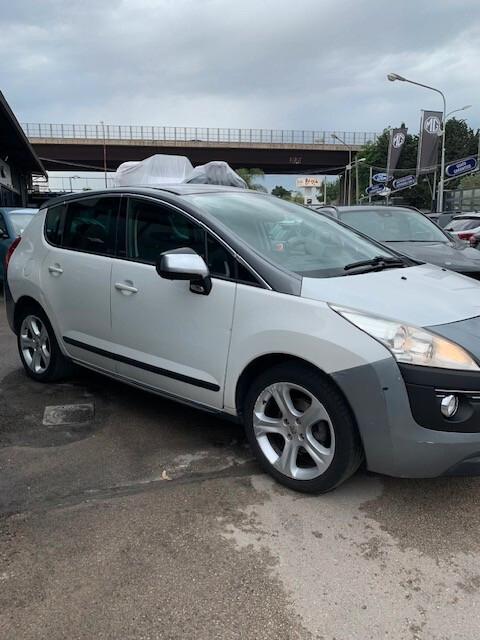 Peugeot 3008 1.6 HDi 115CV Allure