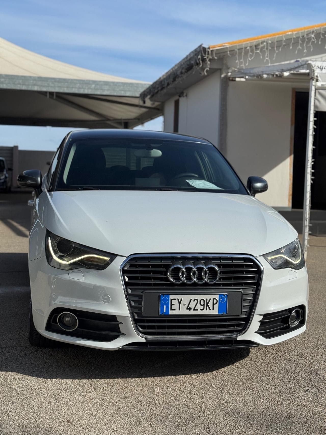 Audi A1 1.6 TDI S line edition plus