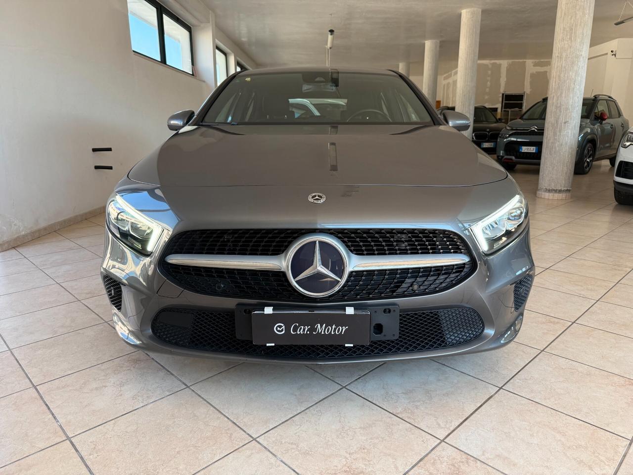 Mercedes-benz A 180 d Automatic Business Extra Pelle CarPlay FullLed Navi RetroCam
