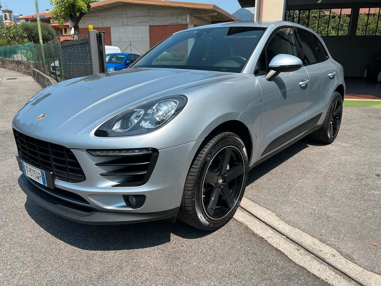 PORSCHE Macan 2.0 Benzina 252 CV KW 185