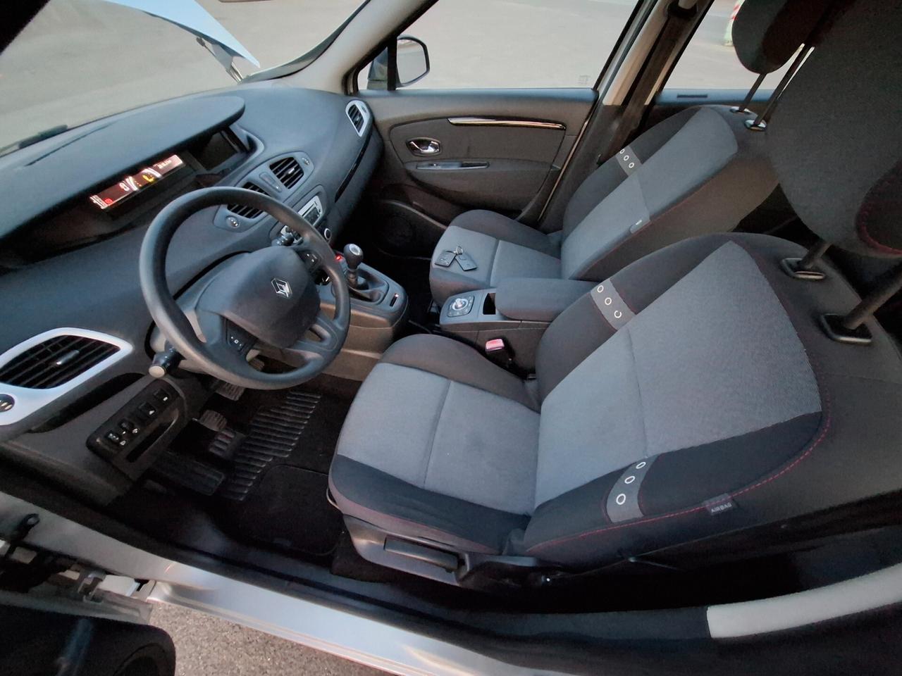 Renault Scenic Scénic XMod 1.5 dCi 110CV S&S Bose