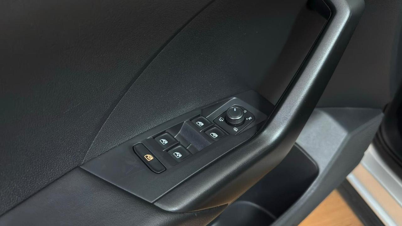 Volkswagen T-Cross 1.0 TSI Sport