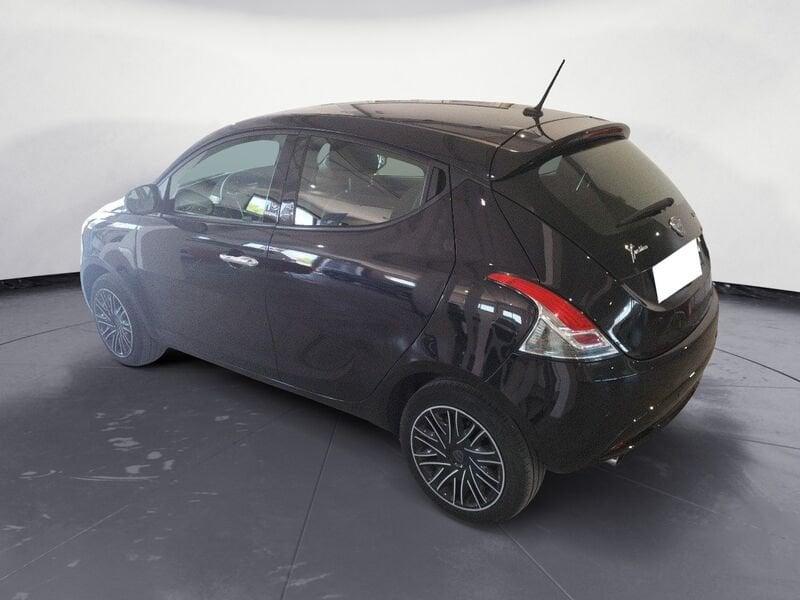 Lancia Ypsilon 3ª serie 1.0 FireFly 5 porte S&S Hybrid Gold