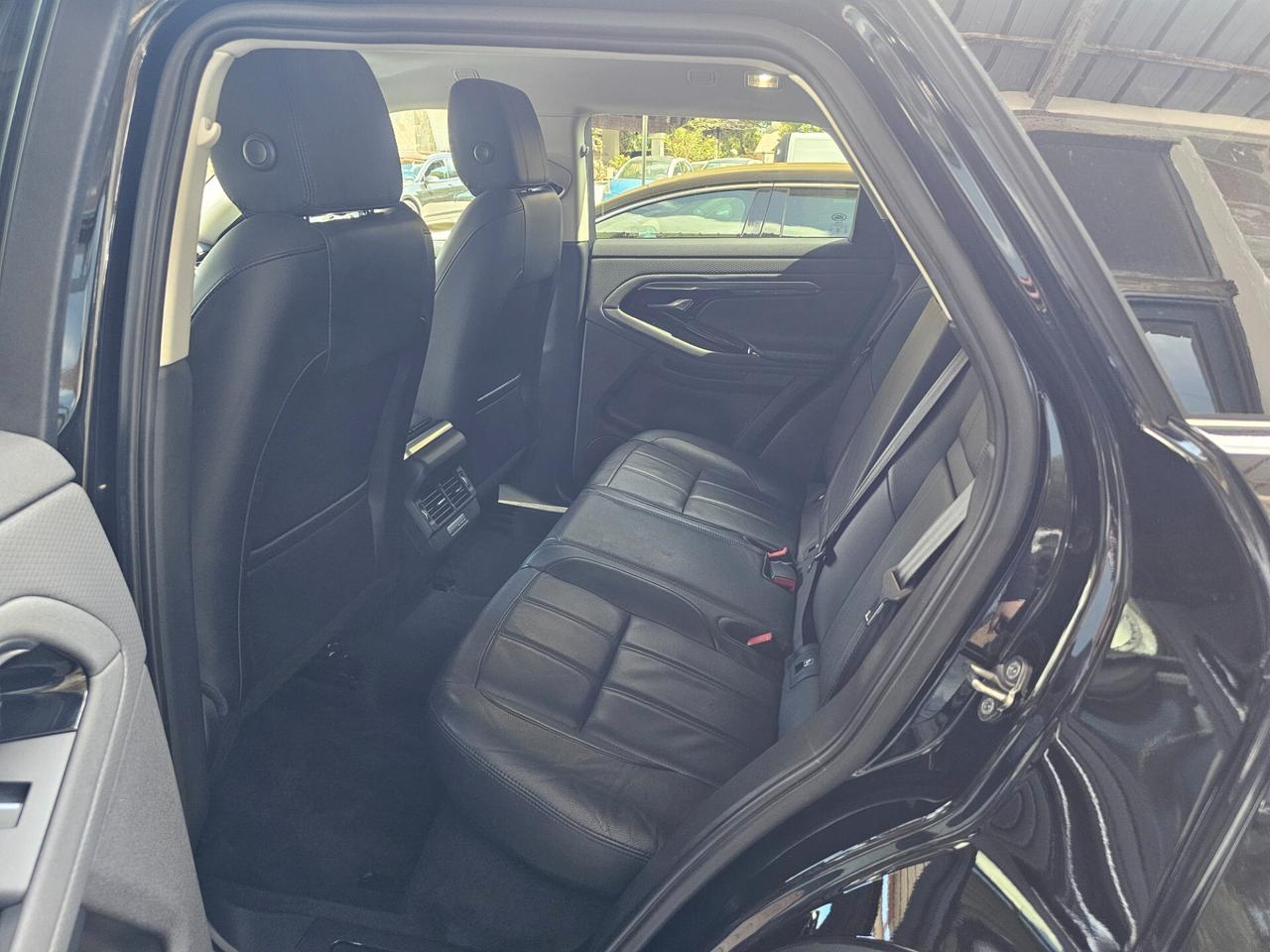 Range Rover Evoque 2.0D I4-L.Flw 150 CV AWD Auto SE