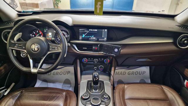 ALFA ROMEO Stelvio 2.2 Turbodiesel 210 CV AT8 Q4 LEVE AL VOLANTE