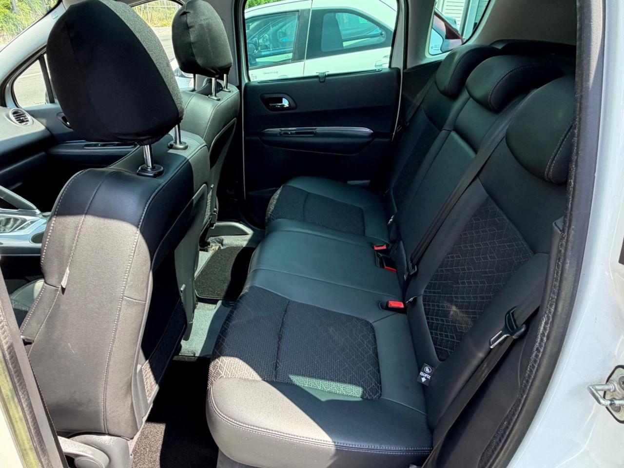 Peugeot 3008 1.6 HDi 115CV Allure