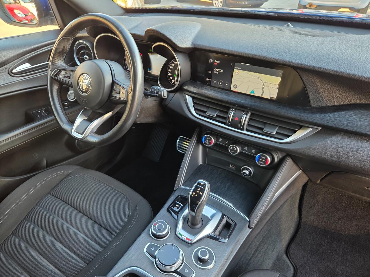 Alfa Romeo Stelvio 2.2 Turbodiesel 190 CV AT8 Q4 Business