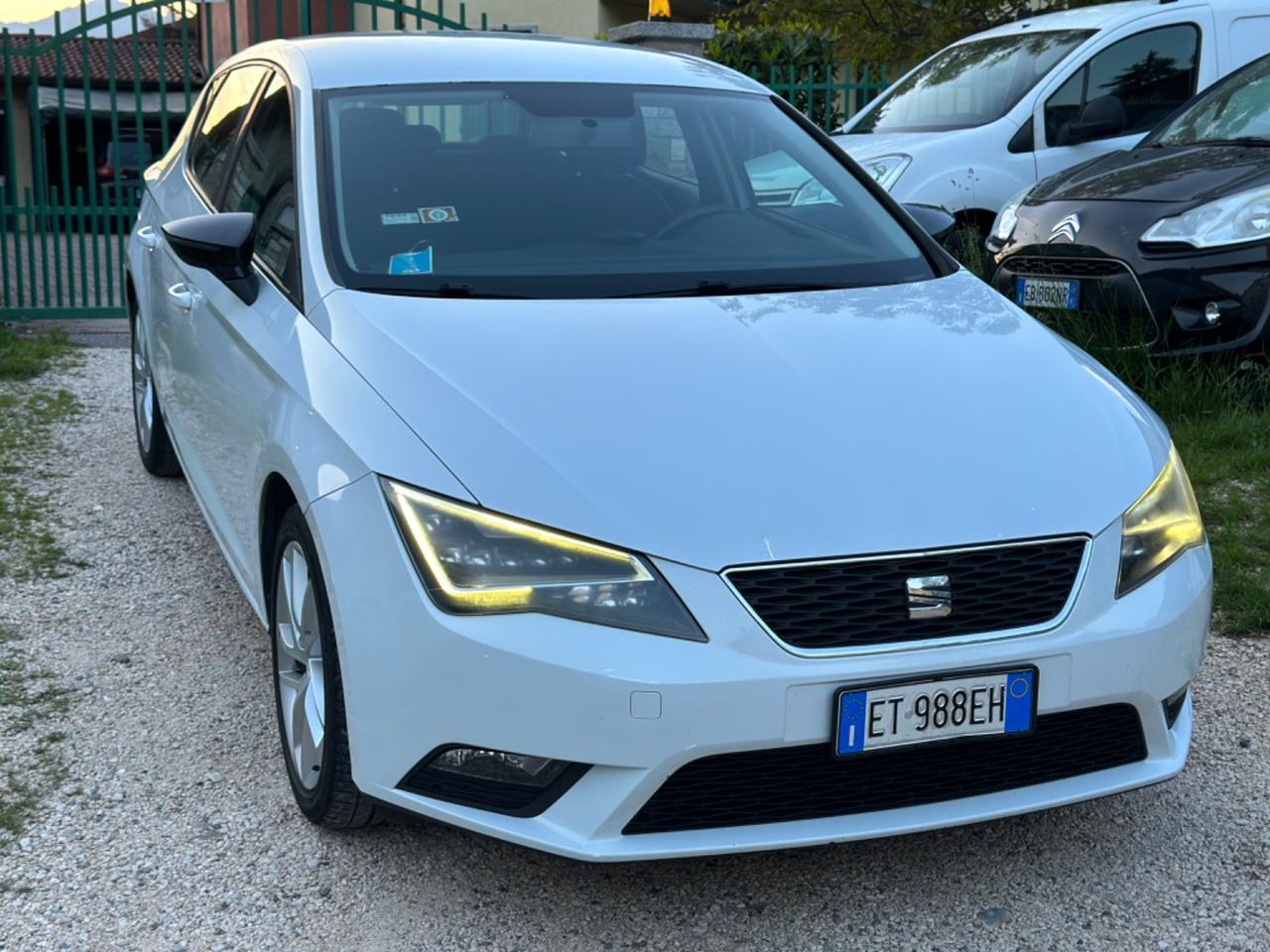 Seat LEON 1.6 TDI 105 CV 5p. STYLE KMCERT UNICOPR