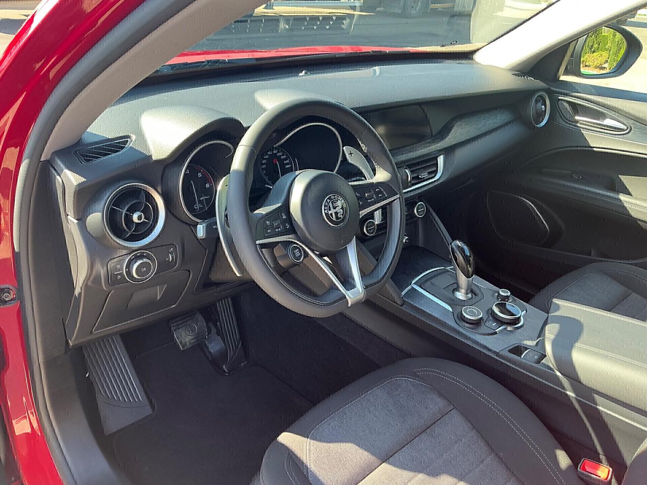 Alfa Romeo Stelvio 2.2 Turbodiesel 160 CV AT8 RWD 2019