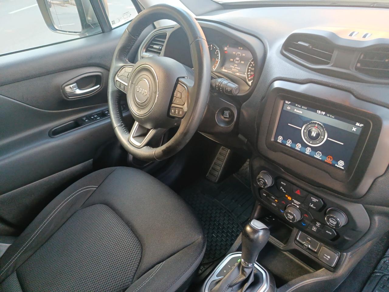 Jeep Renegade 1.6 Mjt DDCT 120 CV Business
